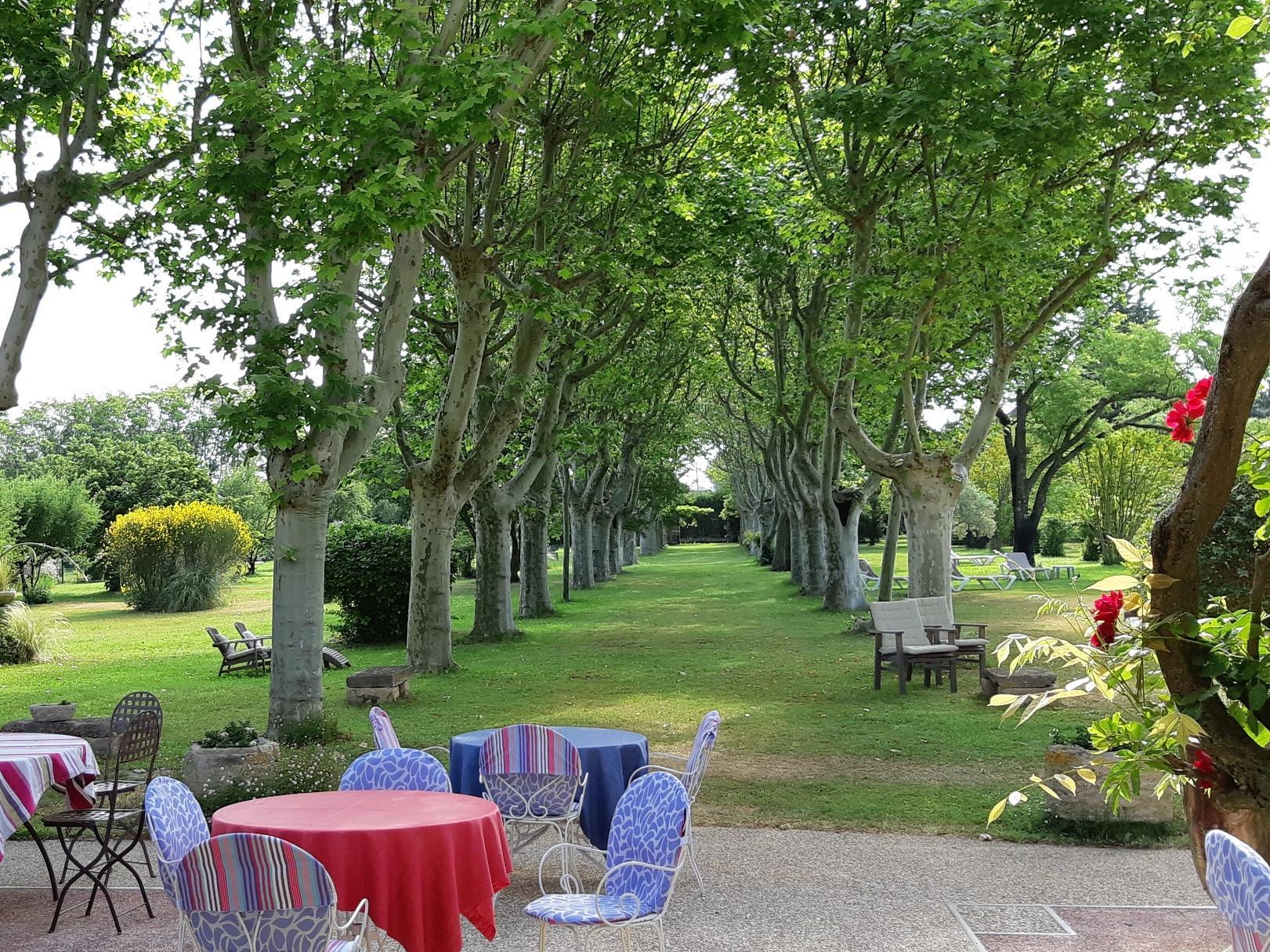 Hôtel L'Hermitage Pernes-les-Fontaines Exterior foto
